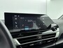 Citroën E-C4X Ë-C4 X EV Feel 50kWh 136pk | Navigatie via Apple Carplay / Android Auto | Climate Control | Cruise Control | Parkeersensoren | Armsteun | Led koplampen | Adaptief demping systeem | Bluetooth | DAB+ radio | Volledig digitaal instrumentenpaneel | 18" lichtmetalen velgen |