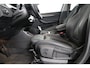BMW X1 sDrive18i High Executive | Panorama dak | Head-Up | Trekhaak | Sportstoelen | Stoelverwamring | Dealer onderhouden! | Elektrische kofferklep | Leder