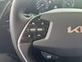 Kia Niro EV Air 64.8 kWh € 7.777,- INRUILKORTING | Direct Leverbaar | Stoel en Stuurverwarming | Dodehoekassistentie | Elektrisch verstelbare bestuurdersstoel met  lendesteunverstelling