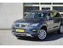 SEAT Ateca 1.0 EcoTSI Style Business Intense BJ2019 Lmv 17" | Led V+A | Pdc | Navi | Afneembare trekhaak | Achteruitrijcamera | App-Connect | Climate control | Cruise control | Extra getint glas