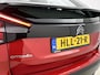 Citroën E-C4 EV You 50 kWh 136pk | Accu SOH 99,9% | Lage kilometerstand! | Navigatie | Achteruitrijcamera | Climate Control | Cruise Control | Parkeersensoren | Apple Carplay / Android Auto | DAB+ radio | Armsteun | Stof/kunstlederen comfortstoelen | Volledig digitaal instrumentenpaneel | 18” lichtmetalen velgen |