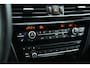 BMW X5 M50d 381pk grijs kenteken Pano HUD H/K Trekh 20inch