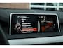 BMW X5 M50d 381pk grijs kenteken Pano HUD H/K Trekh 20inch