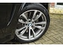 BMW X5 M50d 381pk grijs kenteken Pano HUD H/K Trekh 20inch