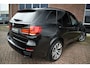BMW X5 M50d 381pk grijs kenteken Pano HUD H/K Trekh 20inch