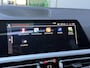 BMW 3-Serie 330i High Executive / M Sport / Schuif Kantel Dak / Laser Light / Trekhaak / Elektrische Stoelen met Geheugen / Harman Kardon / Head-Up Display / 360º Camera /