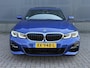BMW 3-Serie 330i High Executive / M Sport / Schuif Kantel Dak / Laser Light / Trekhaak / Elektrische Stoelen met Geheugen / Harman Kardon / Head-Up Display / 360º Camera /