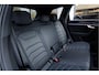 Volkswagen Touareg 3.0 TSi 4MOTION R Pano - Soft Close - Massage - Luchtvering - Dynaudio