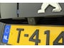 Peugeot e-2008 EV Style 50 kWh 3-Fase l 1e Eigenaar l Camera l PDC l LED l DAB l Apple Carplay & Android Auto l Climate Control l Cruise Control l Lichtmetalen Velgen