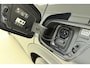 Peugeot e-2008 EV Style 50 kWh 3-Fase l 1e Eigenaar l Camera l PDC l LED l DAB l Apple Carplay & Android Auto l Climate Control l Cruise Control l Lichtmetalen Velgen