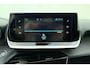 Peugeot e-2008 EV Style 50 kWh 3-Fase l 1e Eigenaar l Camera l PDC l LED l DAB l Apple Carplay & Android Auto l Climate Control l Cruise Control l Lichtmetalen Velgen