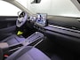 Volkswagen T-Roc Style First Edition 1.5 eTSI 85 kW / 116 PK SUV 7 | Assistance Pakket | Trekhaak | Elek. achterklep |  Velgen 'Vancouver', 19 inch lichtmetaal | Zwart dak