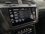 Volkswagen Tiguan 1.5 TSI 150pk DSG 2x R-Line Black Style Trekhaak Camera Navigatie Virtual Cockpit Panoramadak
