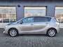 Toyota Verso 1.8 VVT-I BUSINESS, Camera, Pano, Automaat, Stoelverwarming, Trekhaak, ALL IN Prijs.