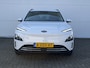 Hyundai Kona Electric EV Comfort 64 kWh / Navi in Apple Carplay/Android Auto / Airco (automatisch) / Cruise control adaptief met Stop&Go / Soh 100 % /