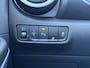 Hyundai Kona Electric EV Comfort 64 kWh / Navi in Apple Carplay/Android Auto / Airco (automatisch) / Cruise control adaptief met Stop&Go / Soh 100 % /