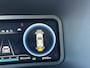 Hyundai Kona Electric EV Comfort 64 kWh / Navi in Apple Carplay/Android Auto / Airco (automatisch) / Cruise control adaptief met Stop&Go / Soh 100 % /