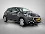 Peugeot 208 Allure 82pk | Navigatie | Achteruitrijcamera | Climate Control | Cruise Control | Parkeersensoren | Bluetooth | Apple CarPlay / Android Auto | Armsteun | Elektrisch inklapbare spiegels | Automatisch dimlicht | Regensensor | Multifunctioneel stuurwiel | Donker getint glas | 16" lichtmetalen velgen |