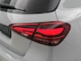 Mercedes-Benz A-klasse 250 e Business Solution AMG | AMG Line Plus pakket | Trekhaak | Smartphone-integratie | Head-up display | Panoramaschuifdak | MULTIBEAM LED | 360° camera | Augmented Reality navigatie | 19 inch AMG velgen |