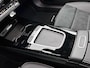 Mercedes-Benz A-klasse 250 e Business Solution AMG | AMG Line Plus pakket | Trekhaak | Smartphone-integratie | Head-up display | Panoramaschuifdak | MULTIBEAM LED | 360° camera | Augmented Reality navigatie | 19 inch AMG velgen |