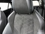 Peugeot 2008 SUV GT Pack 130pk Automaat | Navigatie | Schuif-/kanteldak | FOCAL Premium HiFi | Achteruitrijcamera | Climate Control | Adaptieve Cruise Control | Parkeersensoren v+a | Full Led koplampen | 3D Cockpit | Keyless | Leder/Alcantara | Stoelverwarming | Dodehoeksensor | DAB+ radio | Apple Carplay / Android Auto | Donker getint glas | 18" lichtmetalen velgen |
