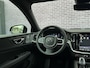 Volvo V60 2.0 T8 Plug-in hybrid AWD Ultra Dark | Custom uitlaat systeem | Bowers & Wilkins | Zwarte hemel | Massage | Stoel ventilatie + Verwarming | Panorama Schuifdak | HUD | Adaptieve Cruise | BLIS | 360° Camera  |Polestar optimized