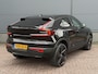 Volvo EC40 Twin Motor Performance Ultra Black Edition 82 kWh 442PK / Eerste eigenaar / Wegklapbare Trekhaak / 1800KG Trekgewicht / Elektrische stoelen met geheugen / Dashcam V+A / Harman Kardon / Panorama / Google Navigatie / Apple Carplay&Android Auto / 20'' LM Velgen / 360º Camera / Keyless / Stoel+Stuur Verwarming /