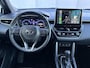 Toyota Corolla Cross Hybrid 140 Style Automaat / Adaptieve Cruise / Apple carplay & Android auto / Elektrische Achterklep / Stuur-, stoel- en voorruitverwarming / Navigatie / Camera / Keyless / Draadloze telefoonlader /