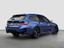 BMW 3-Serie Touring 330e | M-Sport Pro | Pano | 2 jaar garantie | ACC | LCI | Black Edition | Sfeerverlichting | Driving Assistant