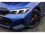 BMW 3-Serie Touring 330e | M-Sport Pro | Pano | 2 jaar garantie | ACC | LCI | Black Edition | Sfeerverlichting | Driving Assistant
