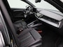 Audi A3 Sportback 45 TFSI e S edition Competition 272 PK | S-line Automaat | Navigatie | Camera | Smartphone interface | Climate Control | Stoelverwarming | Lichtmetalen velgen |