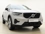 Volvo XC40 T5 262pk Plug-in hybrid Plus Dark / Elektr. Stoelen / Harman&Kardon Audio / Trekhaak / ACC / BLIS / PDC + Camera / DAB+ / Stoel + Stuurw. Verwarming /