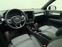 Volvo XC40 T5 262pk Plug-in hybrid Plus Dark / Elektr. Stoelen / Harman&Kardon Audio / Trekhaak / ACC / BLIS / PDC + Camera / DAB+ / Stoel + Stuurw. Verwarming /
