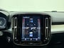 Volvo XC40 T5 262pk Plug-in hybrid Plus Dark / Elektr. Stoelen / Harman&Kardon Audio / Trekhaak / ACC / BLIS / PDC + Camera / DAB+ / Stoel + Stuurw. Verwarming /