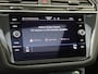 Volkswagen Tiguan 1.4 TSI eHybrid R-Line Business | SoH 94% | Panoramadak | Keyless | Parkeerassistent | Adaptieve cruise control | Stoel- en stuurwielverwarming | Dodehoek detectie |