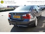 BMW 3-Serie 325I 218PK 6 CYLINDER DYNAMIC EXECUTIVE ORIGINEEL NL KEURIGE STAAT SCHUIF-KANTELDAK TREKHAAK XENON LEDER NAVI CLIMA CRUISECONTROL PDC V+A 18INCH 4X ELECTR.RAMEN/SPIEGELS ENZ...