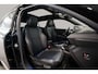 Peugeot e-2008 EV GT 50 kWh | Pano | Stoelverwarming | Carplay |