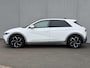 Hyundai Ioniq 5 Lounge AWD 77.4 kWh Automaat 325Pk / SOH 100% / Panoramadak / Dealer onderhouden / 1.600 kg Trekhaak / Fabrieksgarantie tot 2-2027 / 8 Jaar Batterij Garantie / Warmtepomp / ACC / HUD / 360 Camera / Elektr. Stoelen / Stoel Verwarming / Stoel Ventilatie / Stuurwiel Verwarming / Achterbank Verwarming / BOSE Audio / Lederen Bekleding / Apple Carplay & Android Auto /