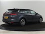 Renault Megane 1.3 TCe Business Edition One | Leder | Stoelverwarming | Trekhaak | Camera | Carplay | Navigatie | Keyless | Park Assist | Full LED | Stuurverwarming | Bluetooth | Cruise control | Climate control