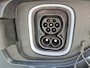 Hyundai Kona Electric EV Comfort Smart 64 kWh Automaat / Dealer onderhouden / Accu SOH 96,70% / Stuur- & Stoelverwarming / CCS Snellader / Navigatie via Apple Carplay of Android Auto / Adaptief cruise control / Achteruitrijcamera / Keyless Entry/Start /