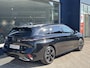 Peugeot e-308 SW GT Avantage EV 54 kWh | Nieuwe Auto | Tot 8 jaar Garantie | Tot 420 Km WLTP | Alcantara Executive Pack | 360 Graden Camera | Navigatie | Stoelverwarming & Massage | Warmtepomp | Draadloze Telefoonlader | Keyless Entry | Elektrische Kofferklep | 18" Lichtmetalen Velgen | Climate Control | Adaptieve Cruise Control met Drive Assist | Full LED Verlichting |