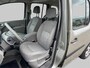 Renault Kangoo Family 1.6-16V Privilège | Rolstoelauto | Automaat | Hydraulische Lift | Airco