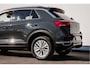 Volkswagen T-Roc 1.0 TSI Style Business Trekhaak/ Digital cockpit/ Stoelverwarming/ Camera/ Dab/ Carplay