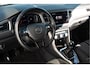 Volkswagen T-Roc 1.0 TSI Style Business Trekhaak/ Digital cockpit/ Stoelverwarming/ Camera/ Dab/ Carplay