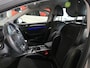 Renault Megane Estate 1.2 TCe Limited - Dodehoek - Parkeerassistent - Inklapbare buitenspiegels - Sensor v+a - Keyless Entry