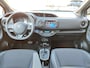 Toyota Yaris 1.5 Hybrid EXECUTIVE TREKHAAK NAVI CAMERA CRUISE BLUETOOTH CLIMA LM-VELGEN PRIVACY GLASS NL-AUTO 1E-EIG