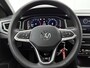 Volkswagen Polo 1.0 TSI R-Line Edition 95 PK Automaat | Panoramadak | Apple Carplay | 17" Lichtmetalen velgen | IQ Lights | Camera | Ruiten getint | Keyless access | Stoelverwarming | Climate control |
