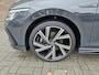 Volkswagen Golf 1.5 eTSI R-Line