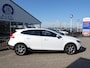 Volvo V40 Cross Country 1.6 T4 180PK Ocean Race PANO | VOL LEER | HK-AUDIO | DEALER ONDERH.
