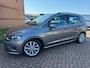Volkswagen Golf Sportsvan 2.0 TDI Highline AUTOMAAT/PDC/NAVIGATIE/CAMERA/ELEC